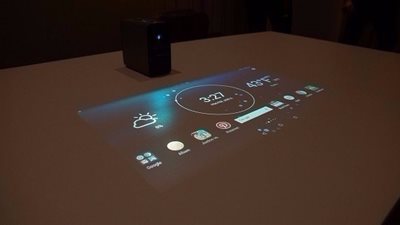 ابتكار جديد من سوني يحول أي سطح إلى هاتف أندرويد ضخم (صور)!