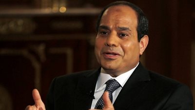 تفاصيل اجتماع السيسي برئيس الوزراء ومحافظ البنك المركزي ووزراء الخارجية والداخلية والدفاع 