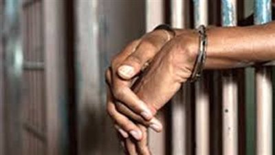 حبس عاطل 4 أيام بتهمة الإتجار في الهيروين بالطالبية