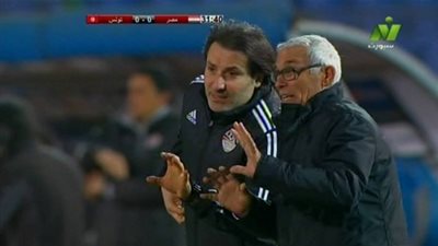 مصر وتونس.. غضب كوبر من أداء الفراعنة أمام نسور قرطاج (فيديو)