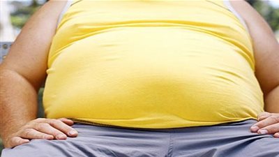 دراسة حديثة تكشف سمنة الوالدين قد تسبب تأخر النمو لدى الأبناء