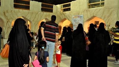 مخالفات تقع فيها المراة المسلمة عند الخروج من المنزل! 