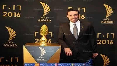 أبو تريكة يشارك أساطير العالم في حفل جوائز 