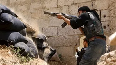 مقتل 25 جهاديا في عملية برية بقيادة واشنطن بشرق سوريا