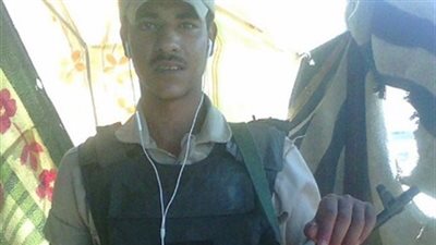 محافظ مطروح  ينعي أسرة شهيد الواجب في أحداث العريش