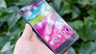 سوني تنوي استخدام شاشات OLED في هواتفها القادمة