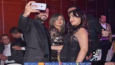 سامو زين وزوجته ينتظران مولودهما الأول