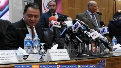 وزير الصحة يستعرض الزيادة الجديدة في أسعار الأدوية 