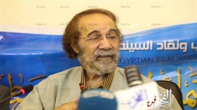 عاجل.. حقيقة تدهور الحالة الصحية للفنان محمود ياسين ونقله للمستشفى