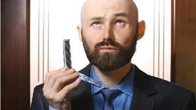 دراسة: أفضل علاج لمواجهة الصلع هو حلاقة كل شعر الرأس !