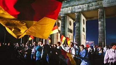 ألمانيا تعتزم تشديد إجراءاتها ضد أي تعليقات مفعمة بالكراهية على الإنترنت