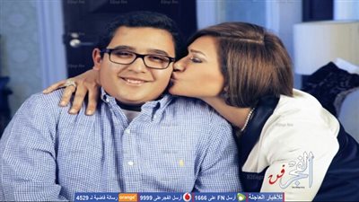 نجل ليلى علوي يثير الجدل في حفل 