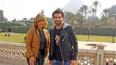 في أول حوار تليفزيوني.. لميس الحديدي تسجل حلقتين مع النجم محمد صلاح (صور) 