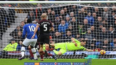 إيفرتون يذل كبرياء مانشستر سيتي برباعية (فيديو)