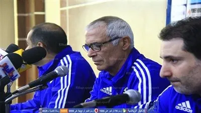 كوبر يعلق على هروب إكرامي والشناوي من مباريات المنتخب (فيديو)