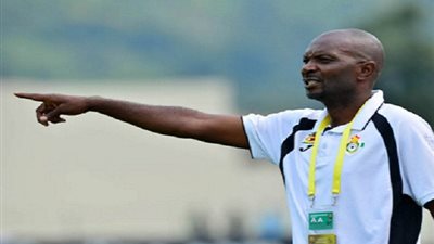 مدرب زيمبابوي: قلت لكم إننا أقوى من الجزائر.. وضحكتم