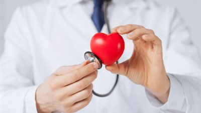 5 أطعمة تحمي من الإصابة بالسرطان وأمراض القلب