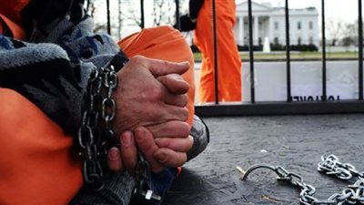 سلطنة عمان  تستقبل محتجزين من 