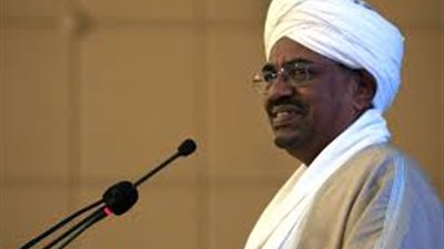 الرئيس السوداني يوجه بإعادة صياغة البرنامج الاقتصادي وفقا لإلغاء العقوبات الأمريكية