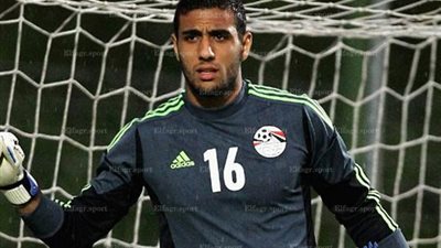 بكاء أحمد الشناوي أمام مالي