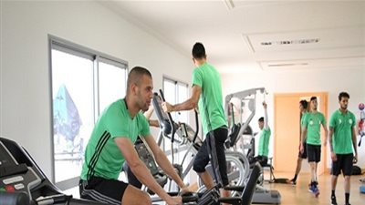 أزمة في الجزائر قبل موقعة تونس