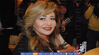 ليلى علوي تهنئ عمرو يوسف وكندة علوش