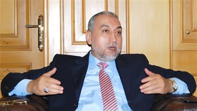 غرفة القاهرة التجارية تطالب بمد فترة تثبيت سعر الدولار الجمركي إلى ٦ أشهر