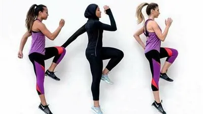 منال رستم: مشاركتي بإعلان شركة تصنيع الأحذية لتشجيع المحجبات على ممارسة الرياضة