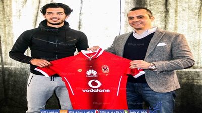 صور عمرو بركات في الأهلي لأول مرة