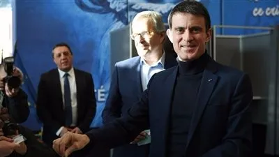 فالس يدعو للتصويت بكثافة في الانتخابات التمهيدية للحزب الاشتراكي الفرنسي