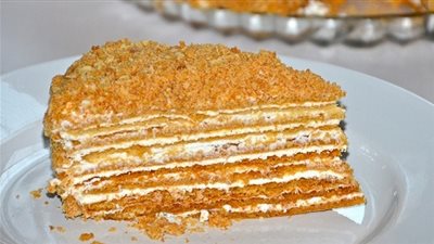 طريقة عمل كيك العسل اللذيذ