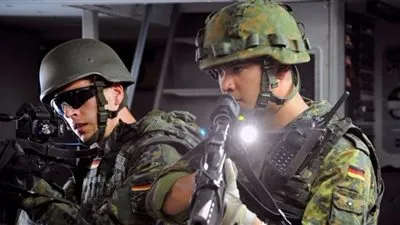 ألمانيا: حملات تفتيش في عدة ولايات ضد جماعة يمينية مسلحة