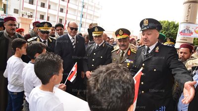 محافظ مطروح يطلق البرنامج الوطنى للوعى المرورى (فيديو وصور)