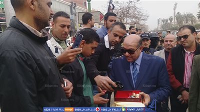 مدير أمن القليوبية يلتقط 