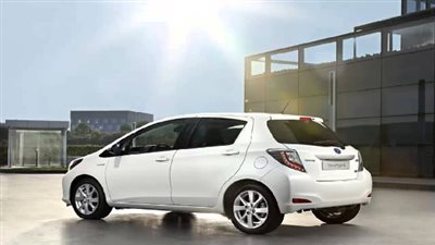 تويوتا تضيف محرك جديد سيارتها 