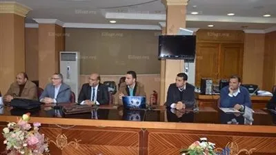  محافظ كفر الشيخ يناقش الاستعدادات لمؤتمر الشباب (صور)