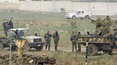 المرصد: داعش يقطع خط إمداد للجيش السوري في حلب