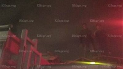 6 سيارات إطفاء تسيطر على حريق ورشة أخشاب بالقليوبية (صور)