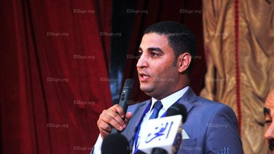 مصطفى ثابت ينعى والد رئيس جامعة الفيوم: 