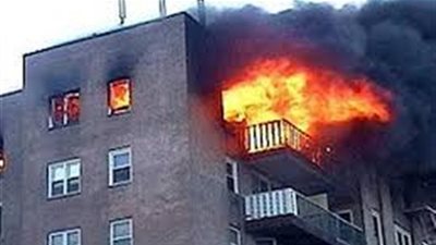 لحظة انفجار منزل بالزاوية الحمراء (فيديو)