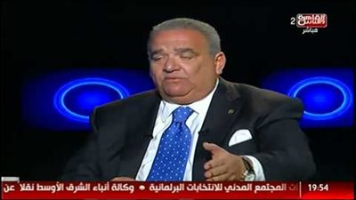 رئيس حكومة الظل: منح الجنسية سيوفر للدولة مليارات الدولارات