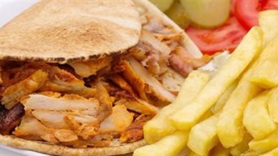 طريقة عمل شاورما الفراخ فى أقل من نصف ساعة