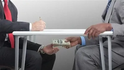 ضبط مدير الإسكان بالسلام أثناء تقاضيه رشوة