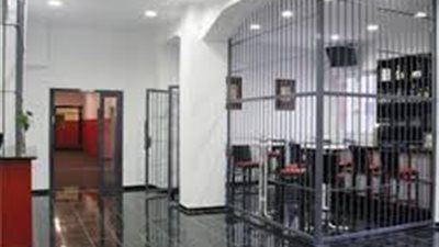 المانيا تنتقد وجود 