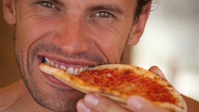 تقنيات بسيطة للتحكم برغبتك في تناول الطعام