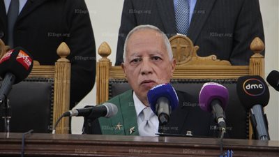 تأجيل محاكمة 10 متهمين بـ