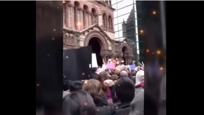 في مشهد نادر بـ 