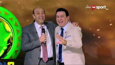 مدحت شلبي يغني مع عمرو أديب 