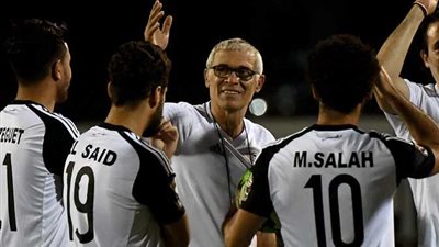 صحفي إيطالي يكشف علاقة كوبر بالمافيا