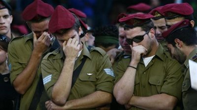 بحث: 60% من المجندين بالجيش الإسرائيلى لا يثقون  فى قادتهم